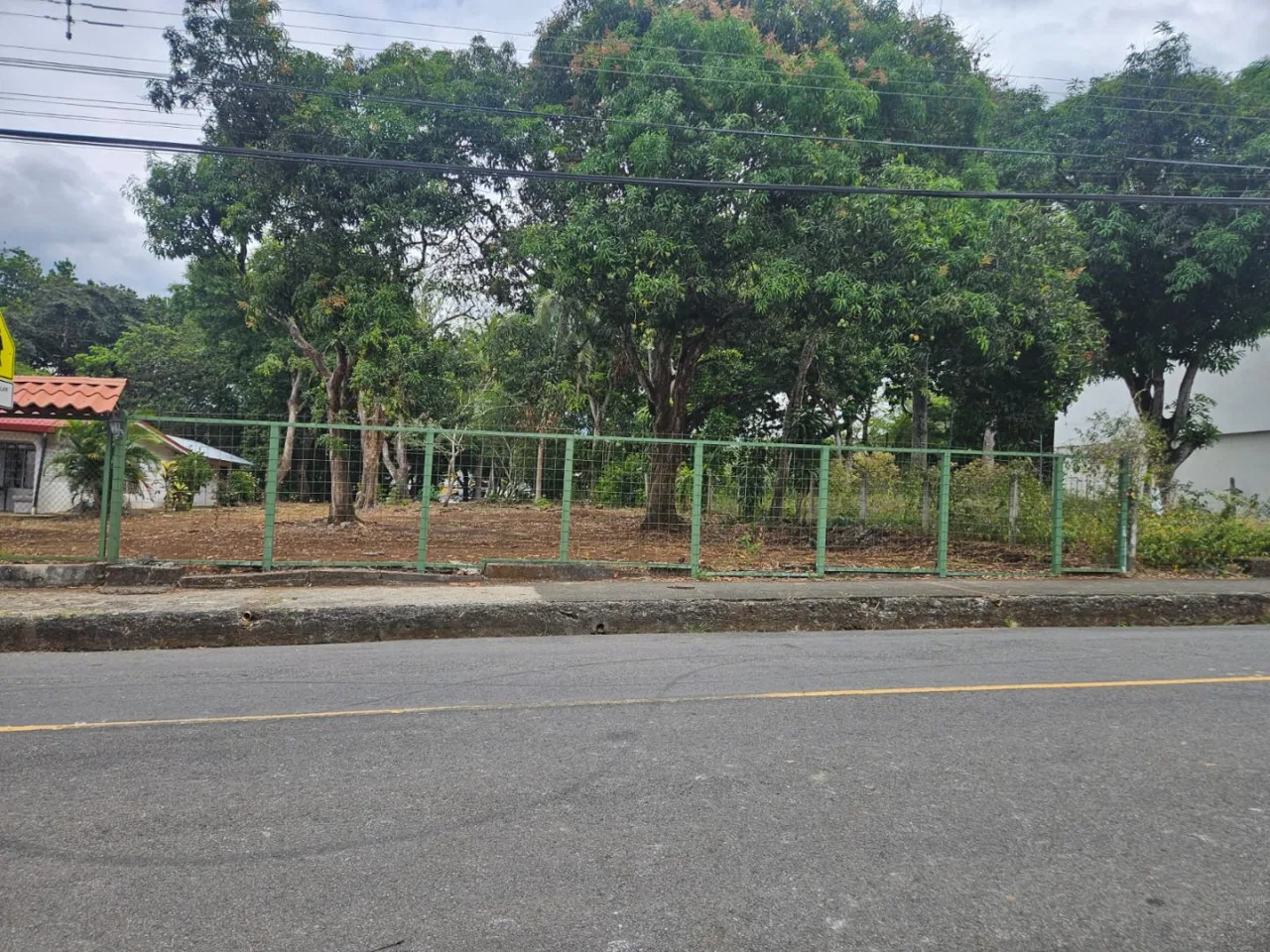 Lote en venta en el centro de San Pablo Turrubares, a 10 minutos de Ruta 27, con todos los servicios - Venta en Turrubares, photo 5