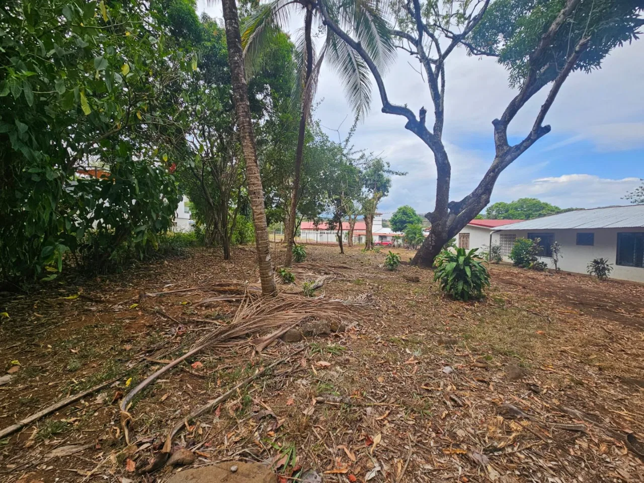 Lote en venta en el centro de San Pablo Turrubares, a 10 minutos de Ruta 27, con todos los servicios - Venta en Turrubares, photo 6