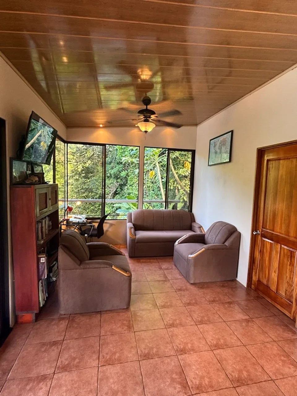 PROPERTY WITH SEVEN BEDROOMS AND RIVER VIEWS NEAR TO THE DOMINICAL BEACH, IN BARU – 0.16 ACRES, photo 21