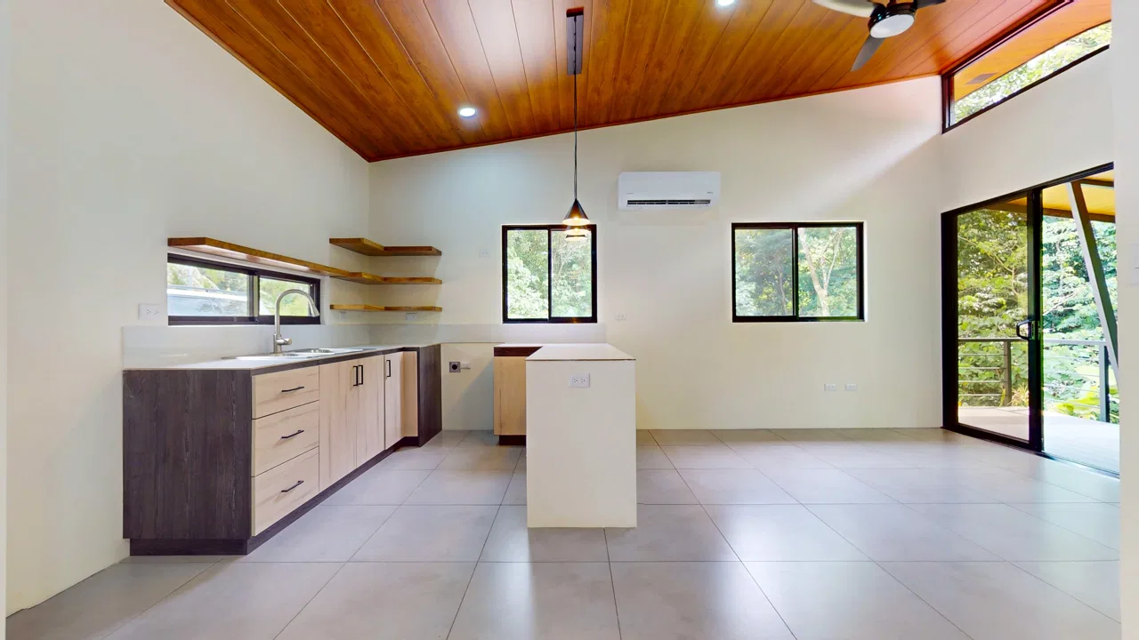 PROPERTY WITH TWO BEDROOMS AND CREEK, IN OJOCHAL – 1.25 ACRES, photo 6