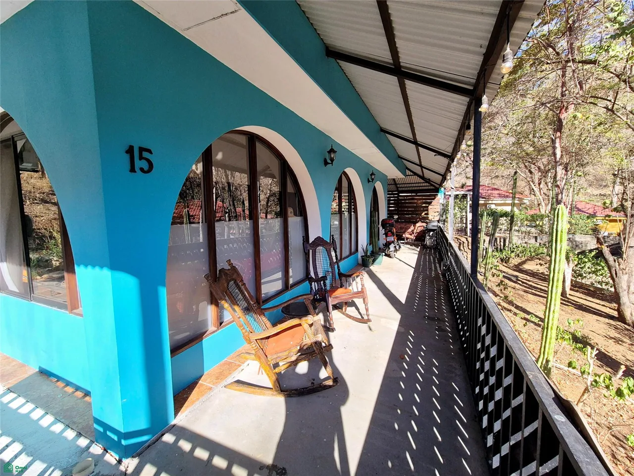 Casa de 2 Habitaciones en Venta en Playas del Coco