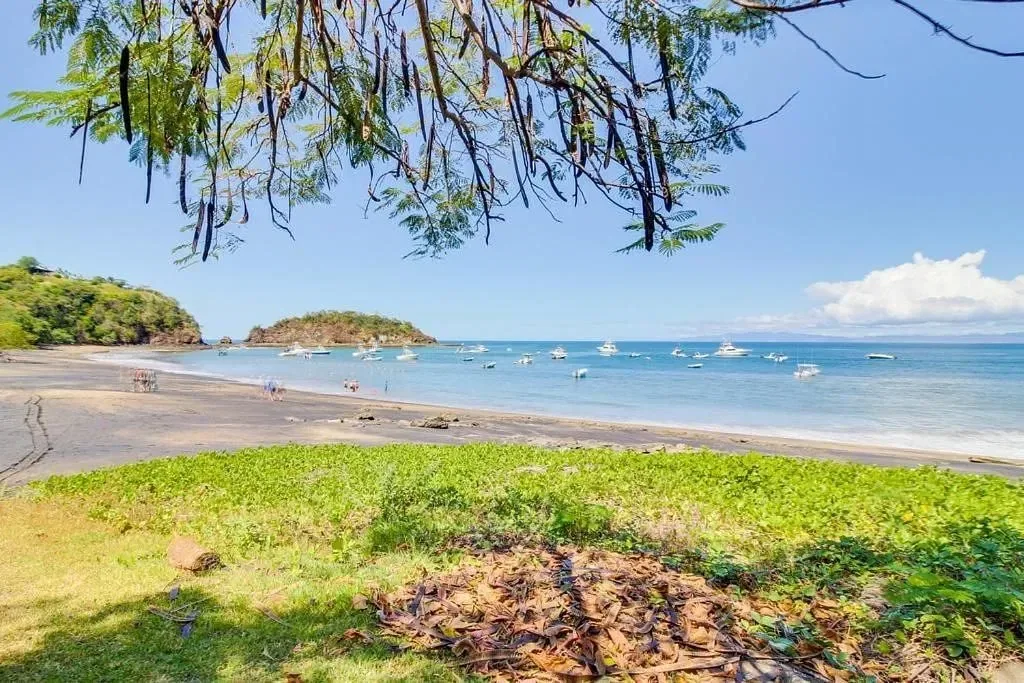 Cocomarindo 48 – 1-Bedroom Condo Near the Beach and Pool | Playas del Coco
