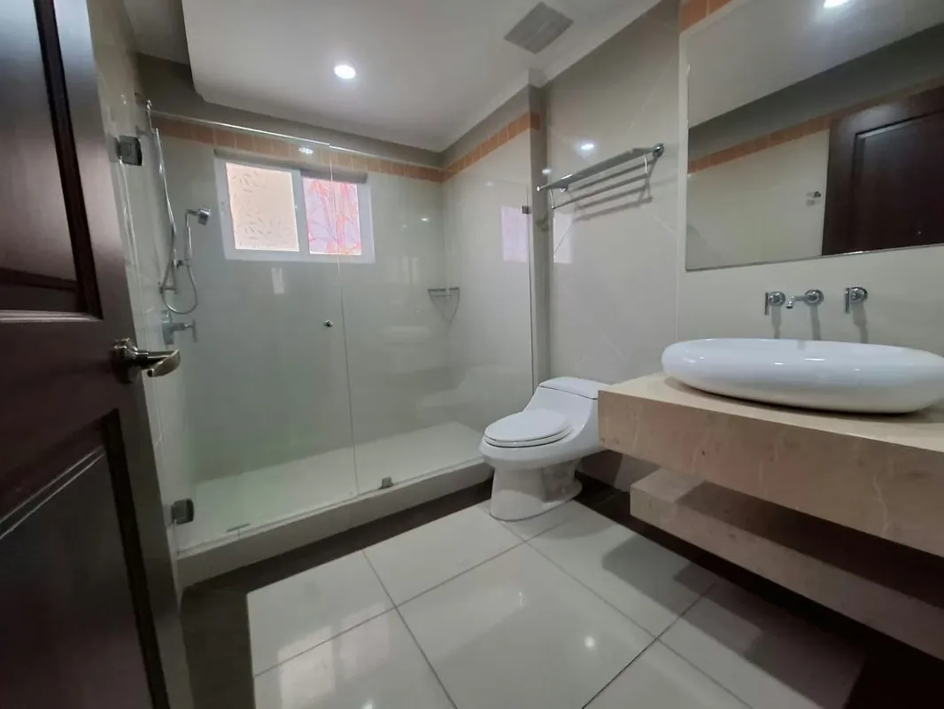 Alquiler de hermoso apartamento amueblado con una ubicación excepcional cerca de todo!, photo 11