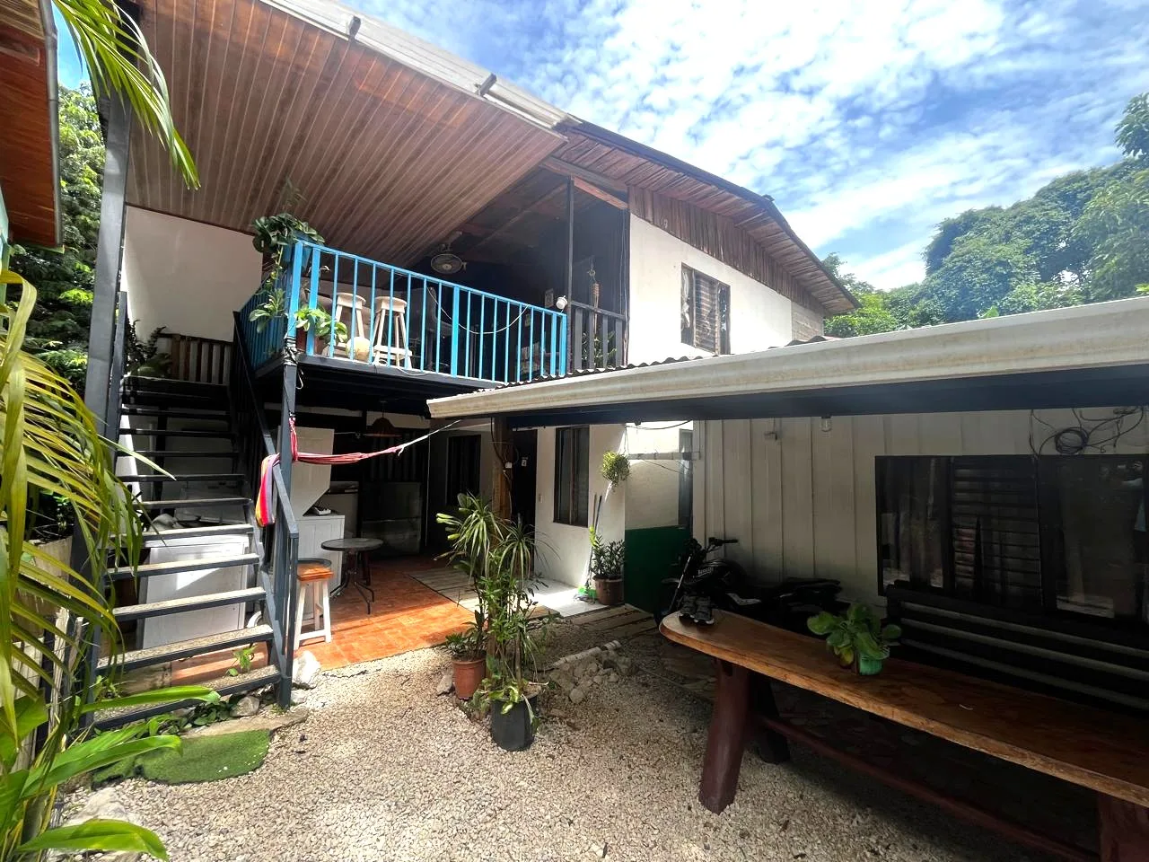 Established 8-Unit Rental Business in Sámara