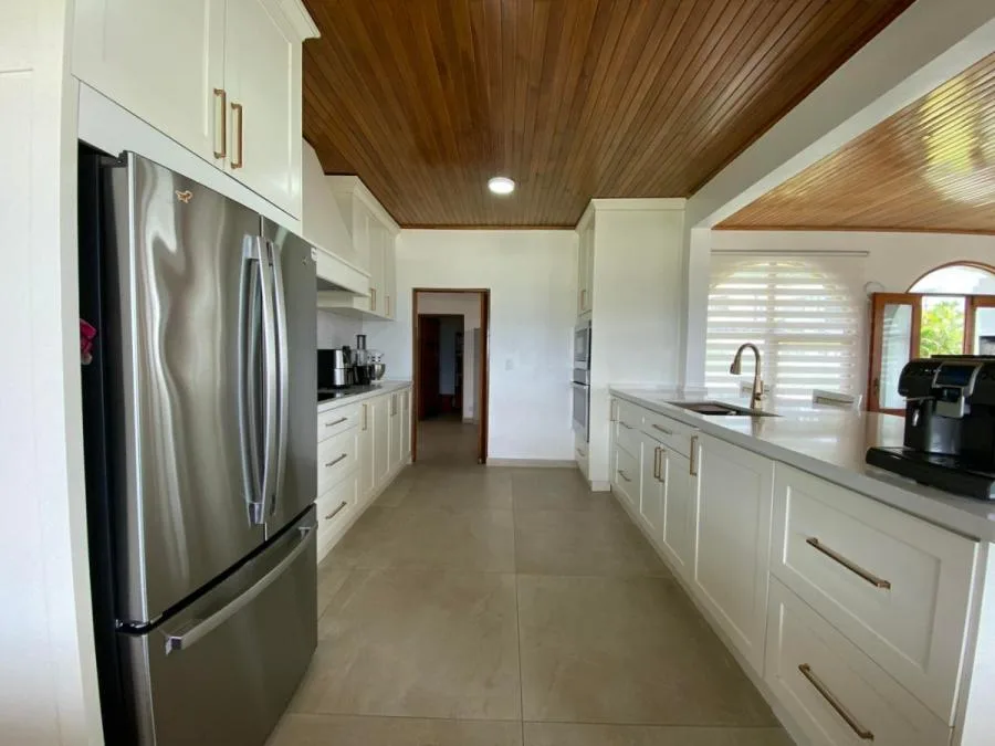 Venta de Espectacular Casa en San Rafael de Escazú / Mls. 26-263 OFC JB - Venta en Escazú, photo 2