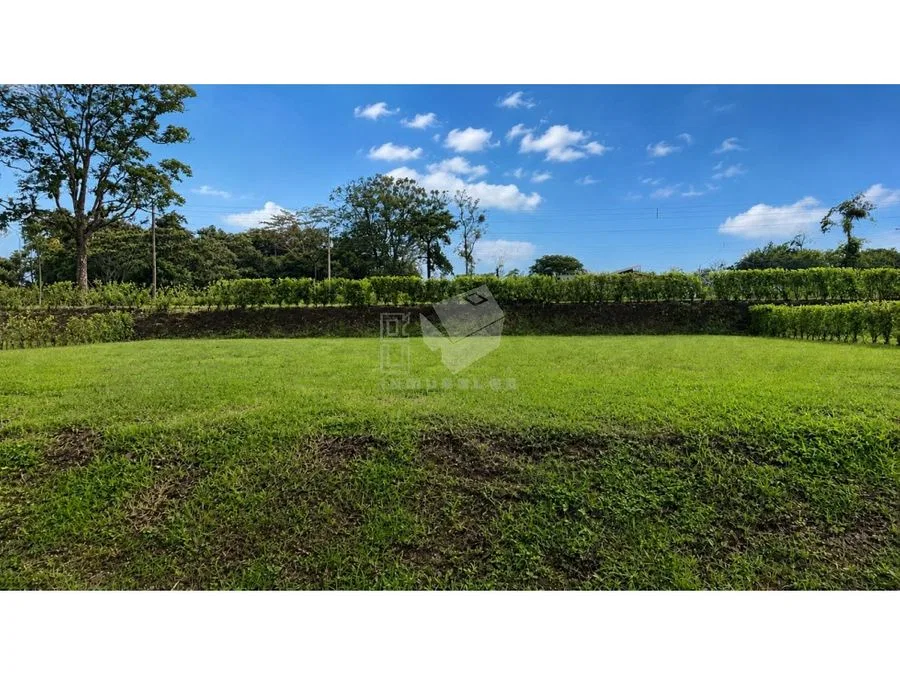 Lote en condominio, la Fortuna, con vista al volcán Arenal