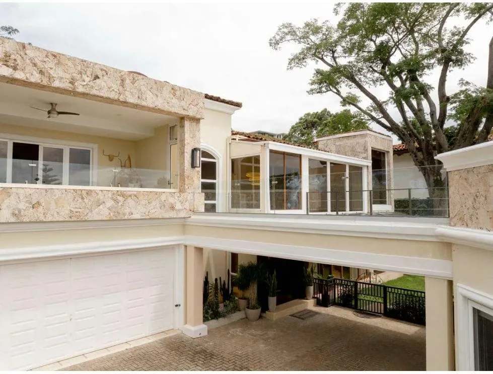 LUXURY HOUSE FOR SALE IN CERRO ALTO, ESCAZU, photo 3