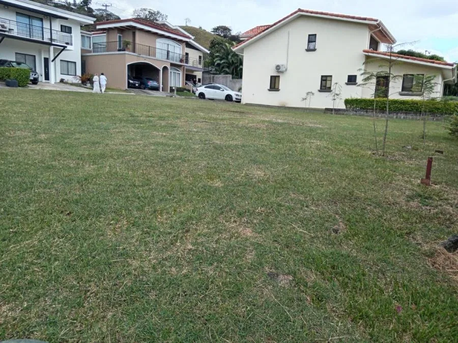 Venta de Lote Plano en Santa Ana. RAH 26-1687 - Venta en Santa Ana, photo 12