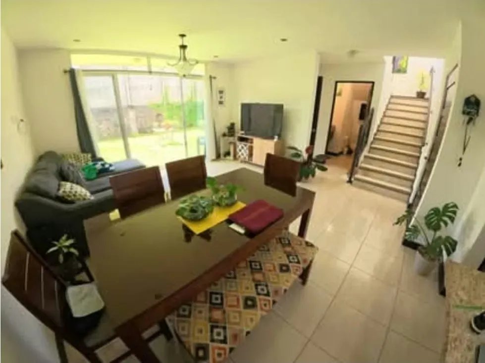 La propiedad cuenta con 3 habitaciones, 2.5 baños, 2 parqueos, lote ..., photo 9