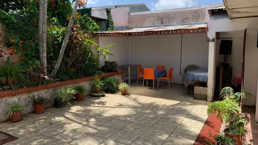 Casa con Local Comercial y 7 Parqueos #26-96 GS - Venta en Montes de Oca, photo 14