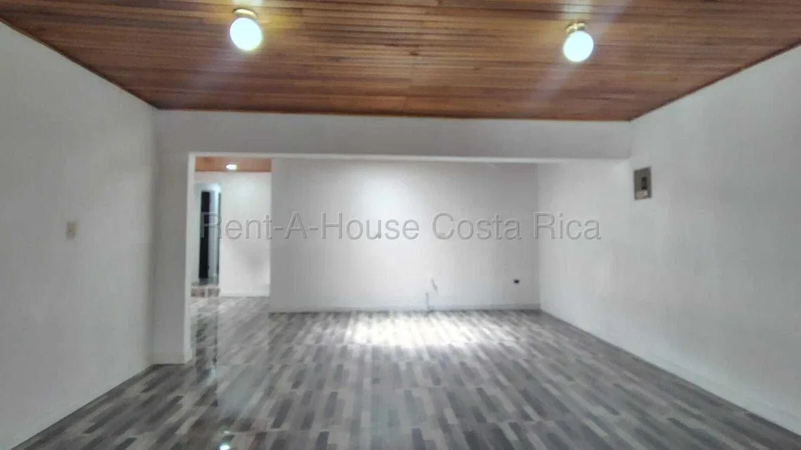 CASA EN VENTA EN SANTA LUCIA DE BARVA HEREDIA - Venta en Barva, photo 2