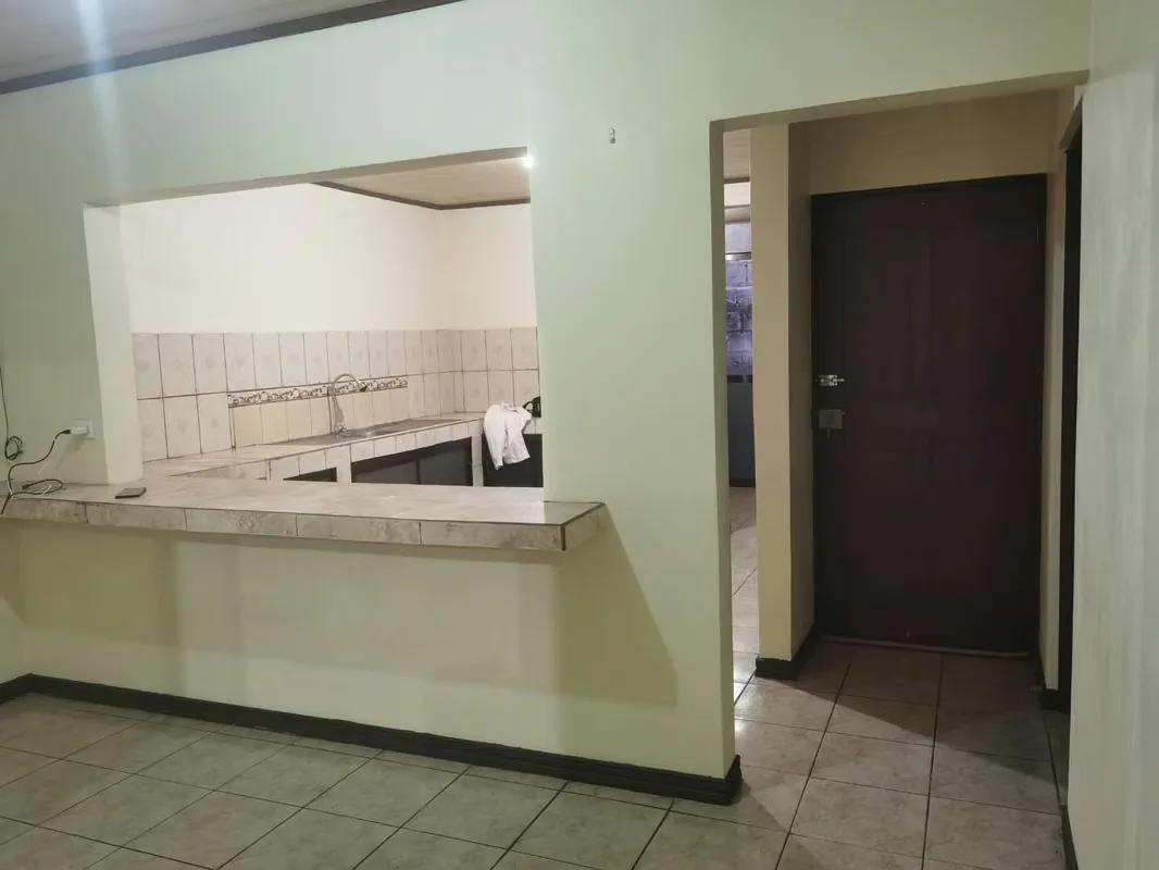 ¡CASA CON LOCAL COMERCIAL - IDEAL PARA VIVIR Y EMPRENDER!Se alquila casa con local comercial integrado, perfecta para quien quiere tener su negocio y su hogar en el mismo ..., photo 5
