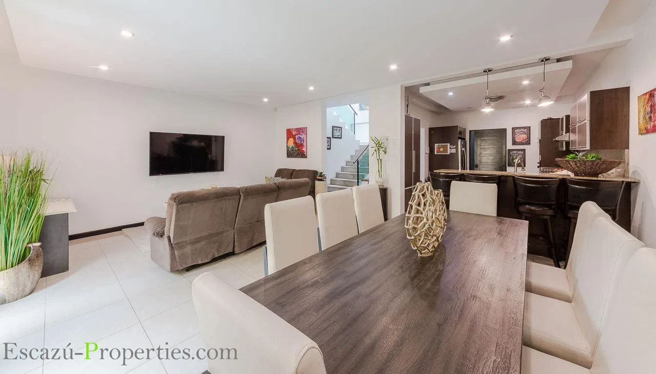 Casa en Venta en Escazú | Trejos Montealegre