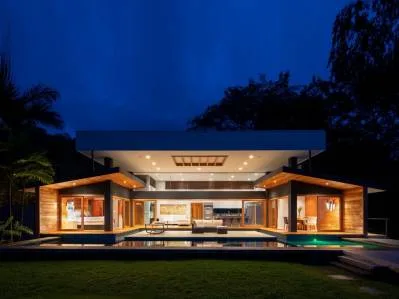 LUXURY OCEAN VIEW PROPERTY WITH HOUSE AND GUEST HOUSE – 7.36 ACRES, photo 32