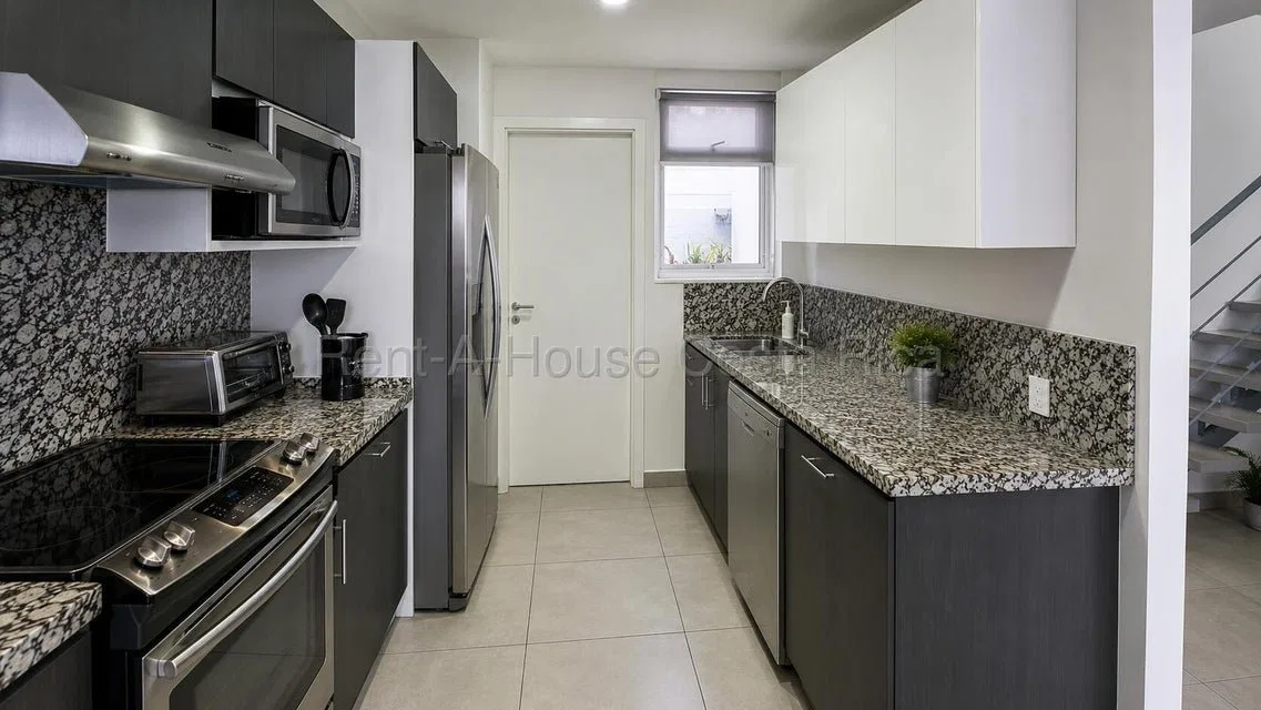 Venta de TOWNHOUSES en San Rafael-Montes de Oca. RAH 27-176 - Venta en Montes de Oca, photo 11