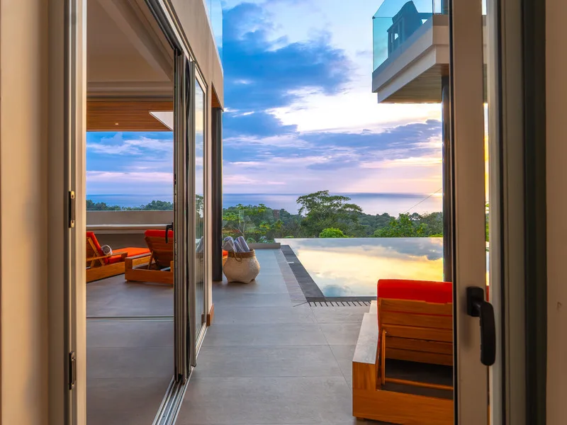 4 Bed Single Family Homes For Sale in Uvita, photo 6