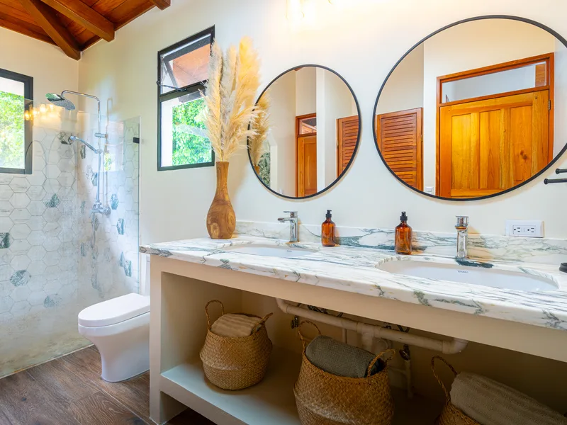 4 Bed Single Family Homes For Sale in Dominical, photo 11