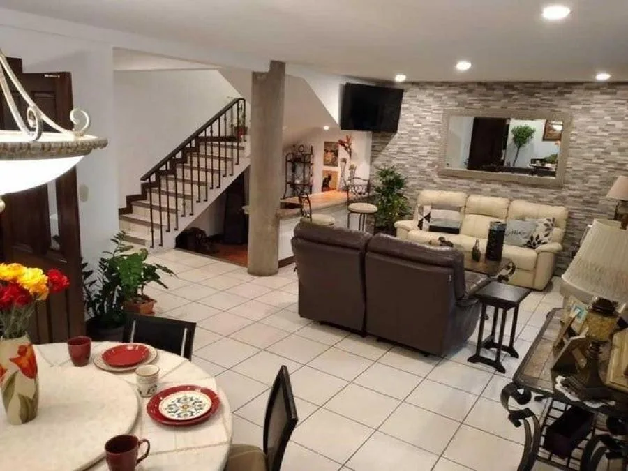 Precio de Oportunidad!- Alquiler de Casa en San Rafael de Escazu  #23-2047 DL - Alquiler / Renta en San Rafael de Escazu