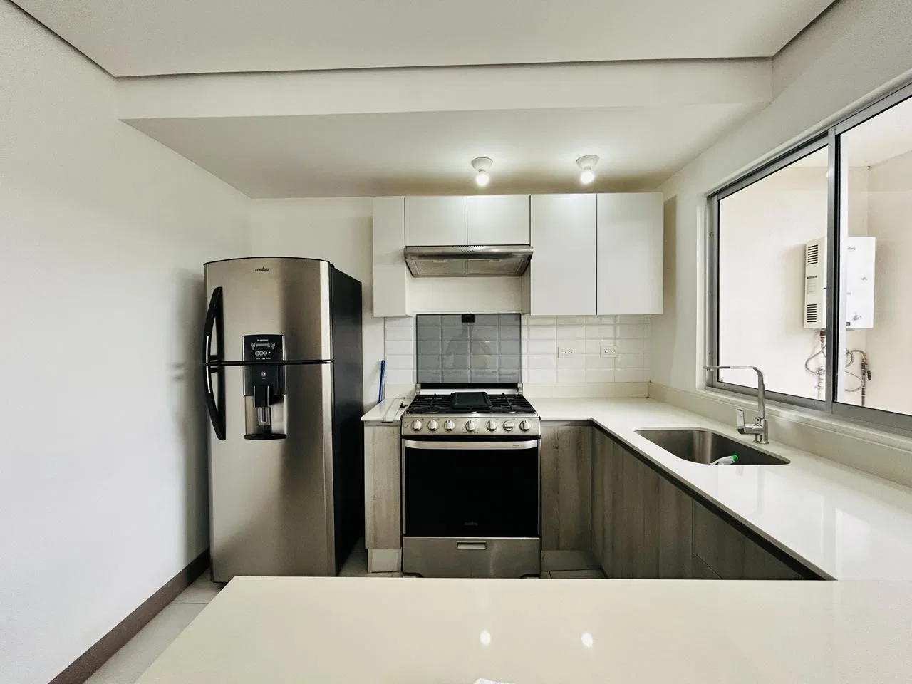 ALQUILER DE CASA EN CONDOMINIO MONTES DE OCA