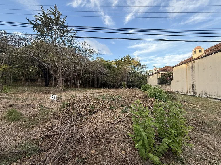 PGE Lot D3: a short distance away from the soothing sounds and sights of the sea