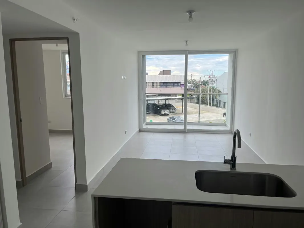 Apartamento de 2 habitaciones y 2 baños en 3er piso de torre de apartamentos Uruka Point, listo para ser estrenado a finales de Octubre. Incluye campo fijo de parqueo ..., photo 4