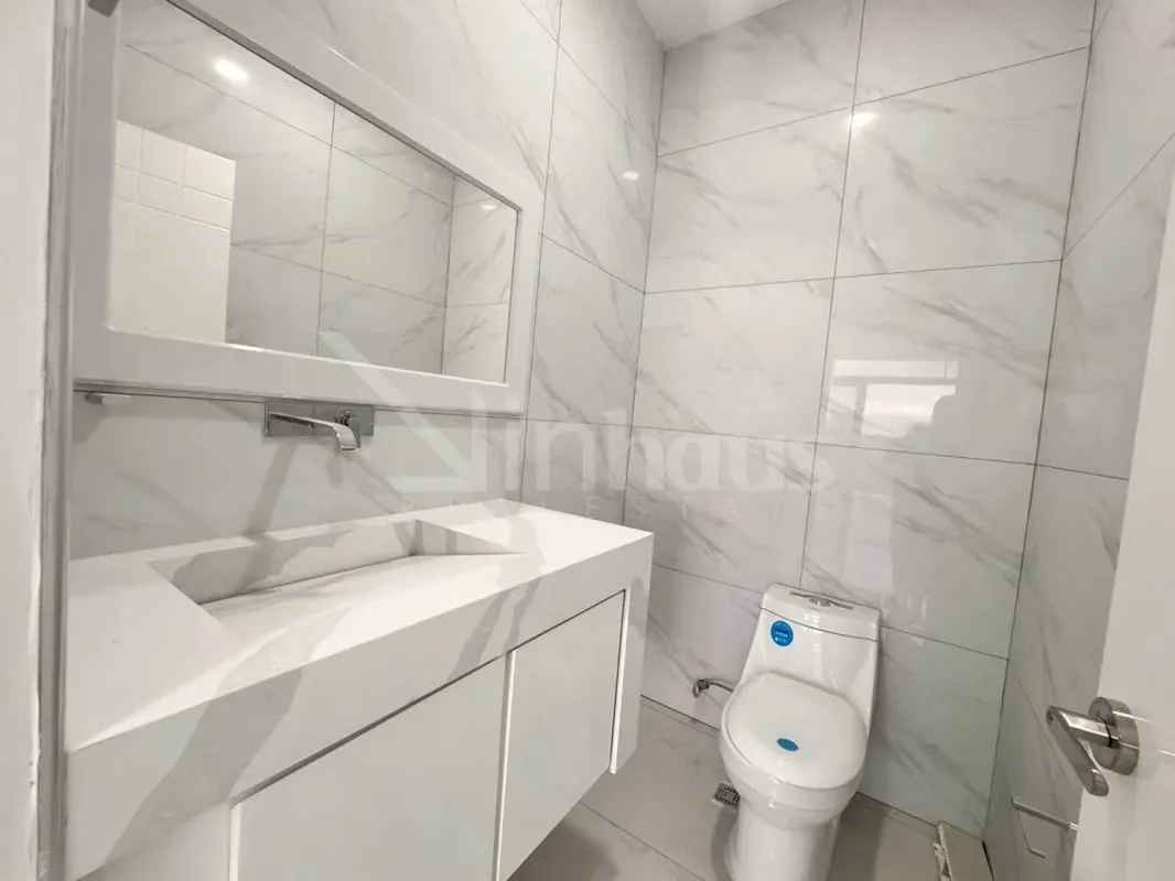 Casa ubicada en piso 2 con gran espacio, hermosas vistas, cuenta con sala comedor cocina amplio, una terraza con una vista espectacular a un bosque, 3 habitaciones, la principal con ..., photo 12