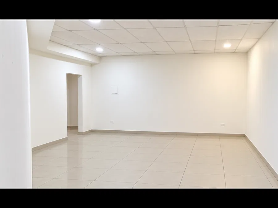 Se Alquila Local Comercial En La Sabana, San José