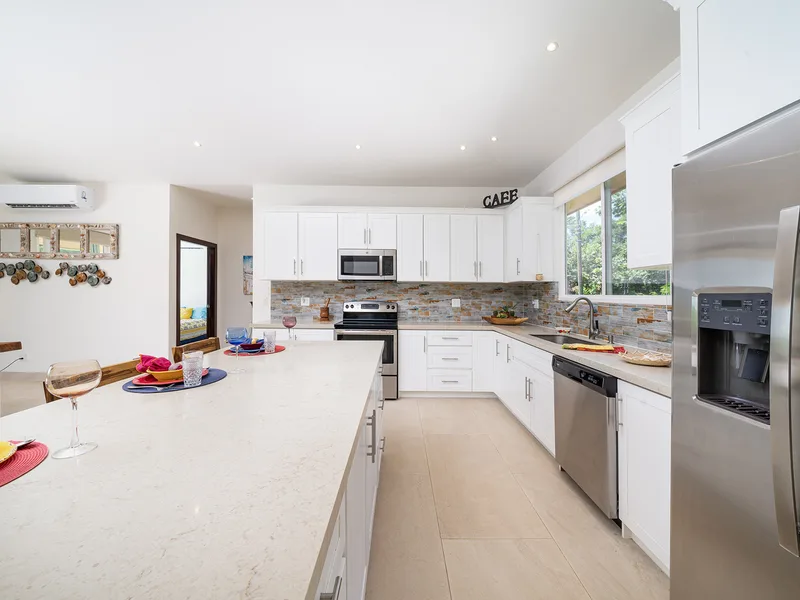 3 Bed Single Family Homes For Sale in Playa Grande, photo 10