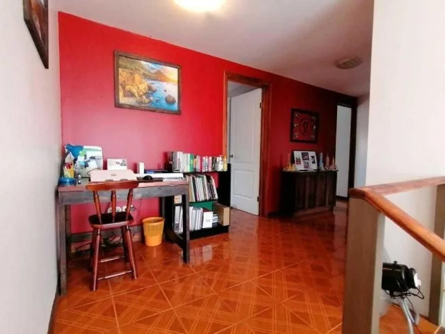 Casa con cinco habitaciones y uso mixto a precio rebajado en Guadalupe RAH 23347 - Venta en Goicoechea, photo 7