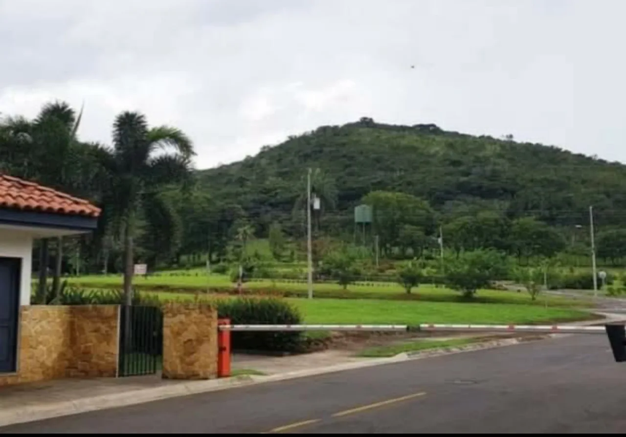 Lot for sale in Valle Escondido, San Pablo de Turrubares, photo 8
