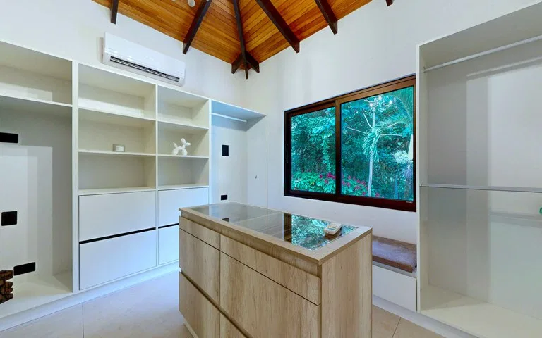 Cinco Ventanas: Modern Tropical Retreat with Private Pool and Jungle, photo 15