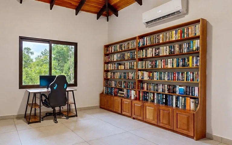 Cinco Ventanas: Modern Tropical Retreat with Private Pool and Jungle, photo 17