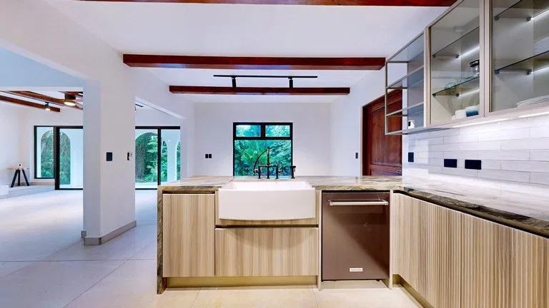 Cinco Ventanas: Modern Tropical Retreat with Private Pool and Jungle, photo 10