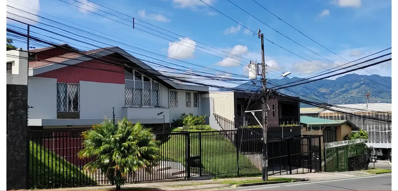 5 Bedroom House for Sale at San Pedro Montes de Oca for $595,000