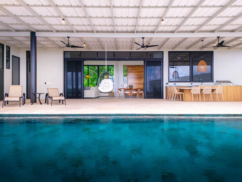 4 Bed Single Family Homes For Sale in Uvita, photo 12