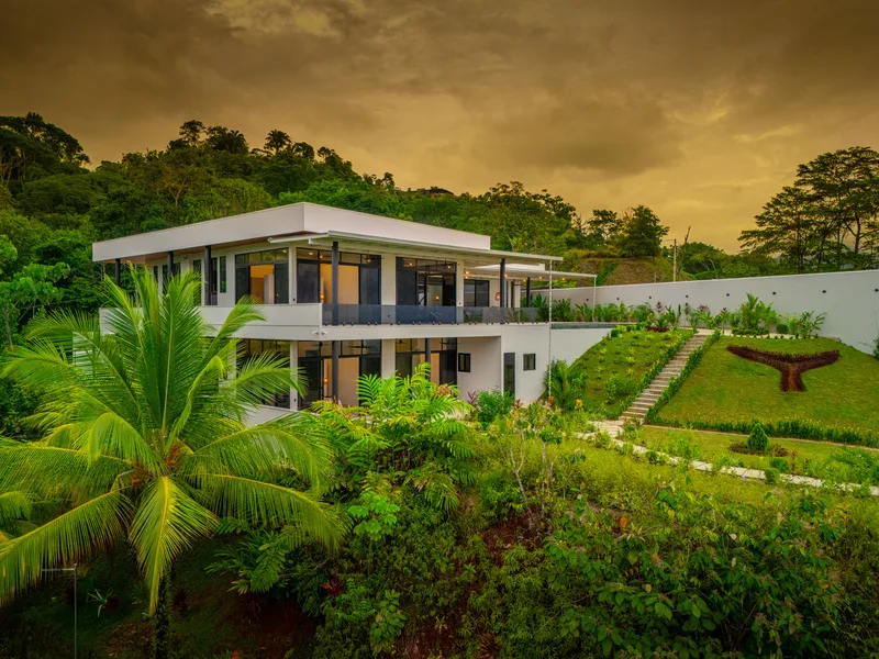 4 Bed Single Family Homes For Sale in Uvita, photo 15