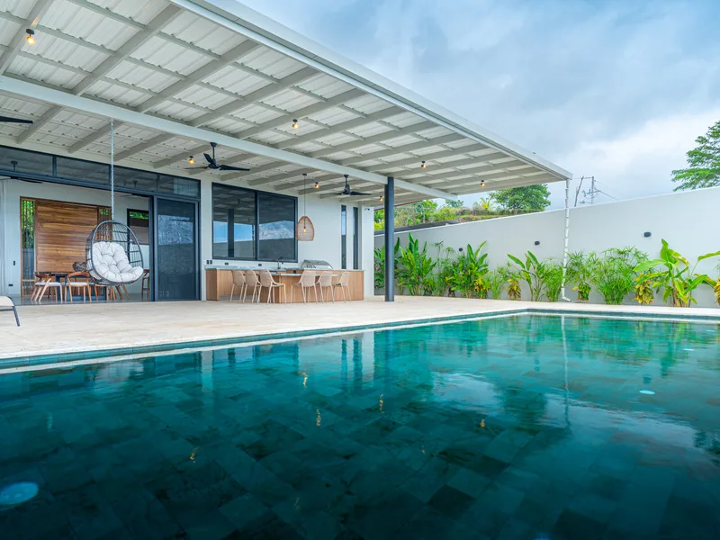 4 Bed Single Family Homes For Sale in Uvita, photo 4