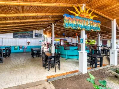 Beach Front Hotel and Restaurant in Dominical – 0.4 Acres, photo 25