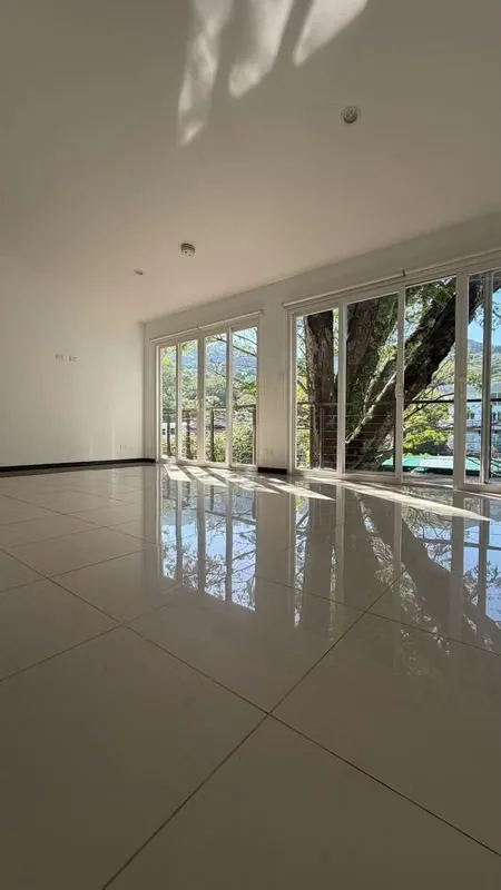 Apartamento para alquilar en tercer piso, el apartamento mide 75 metros cuadrados, dos parqueos,tenia dos habitaciones pro se quito una para que quede la sala mas amplia,tiene bodega ..., photo 4