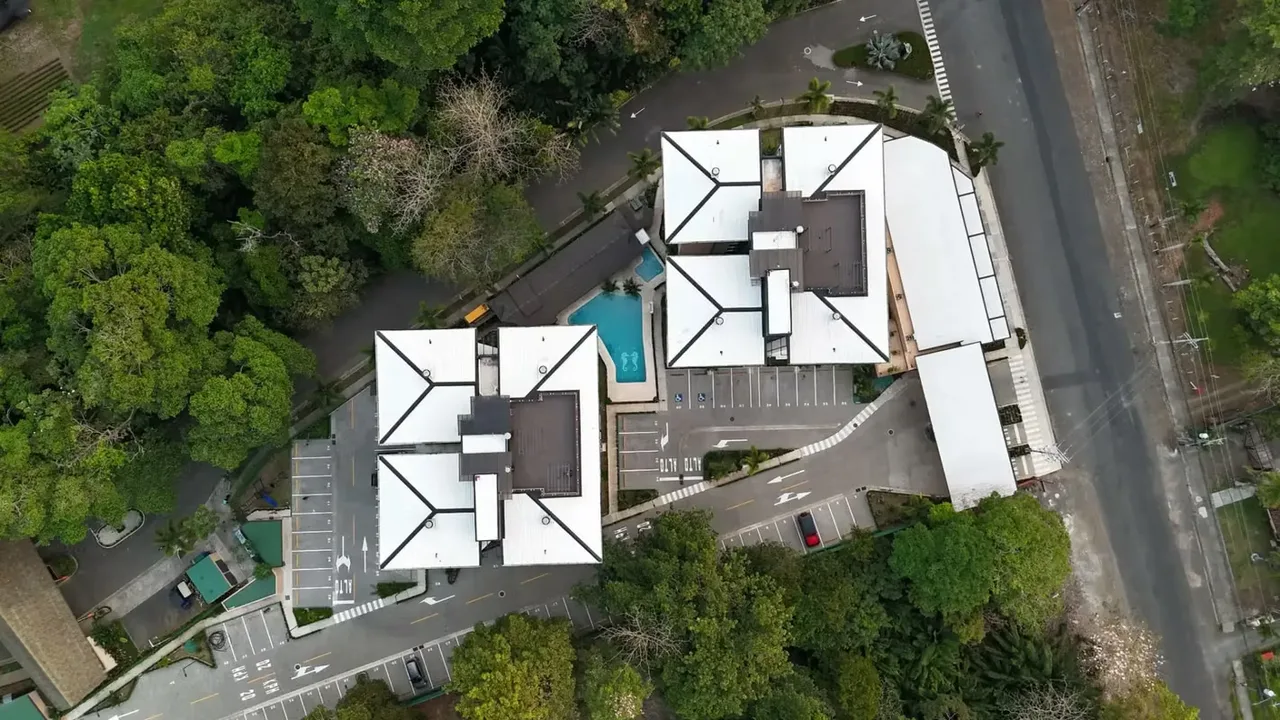 Discover your dream in paradise with this exceptional 2-bedroom, pre-sale apartment, located in the prestigious Ciudad del Mar Condominium, a modern gated community in Jacó, ..., photo 4