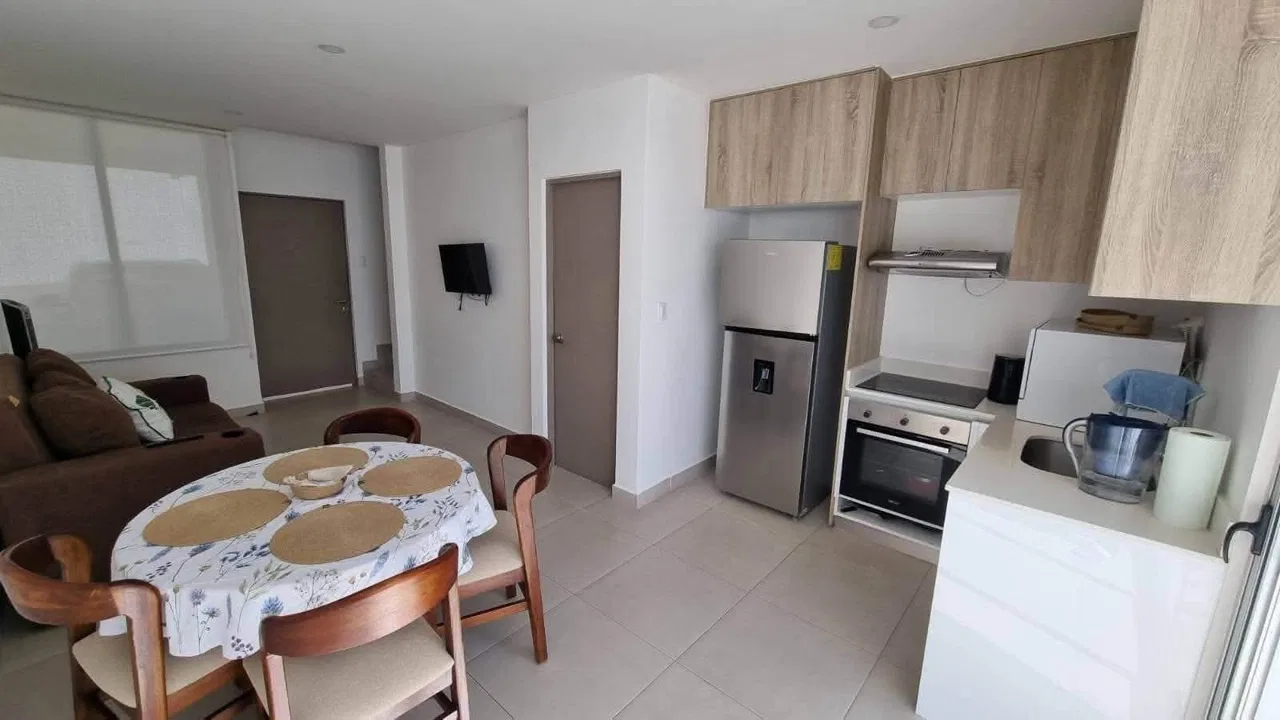 Alquiler de Casa Amoblada en Condominio Vistas Santa Ana, photo 3