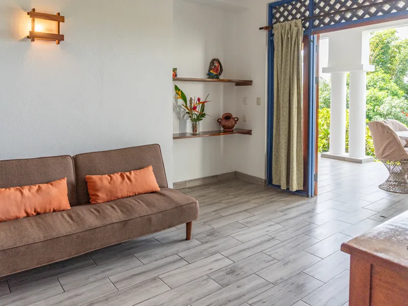 2 Bed Condo For Sale in Samara, photo 11