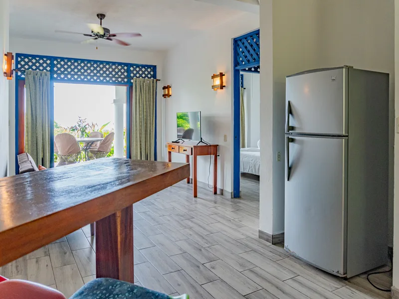 2 Bed Condo For Sale in Samara, photo 8