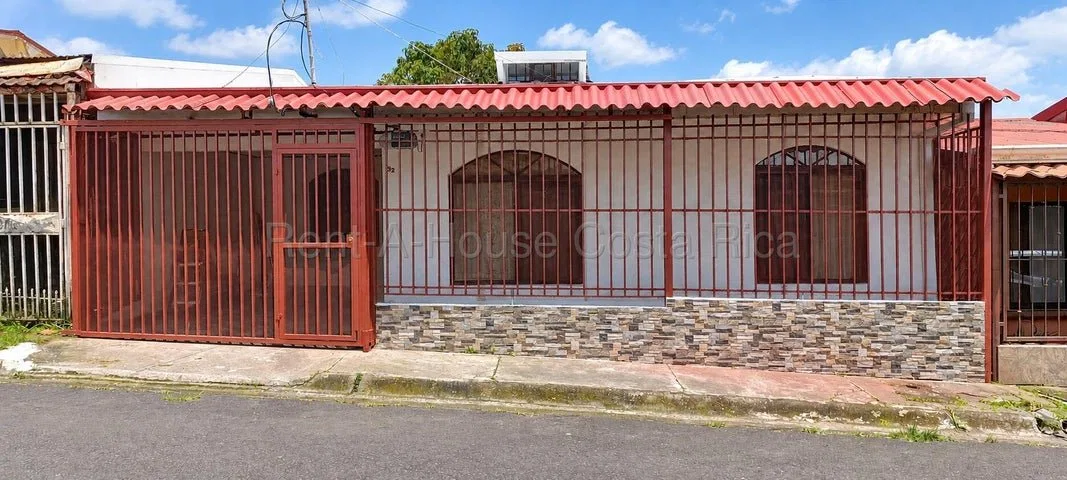 Venta de Casa de 1 Nivel en Guadalupe-Mata de Plátano. RAH 27-761 - Venta en Guadalupe