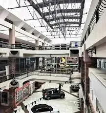 Te ofrecemos un amplio local comercial de 95m² ubicado en la prestigiosa Plaza San Pedro (Outlet Mall). ..., photo 3