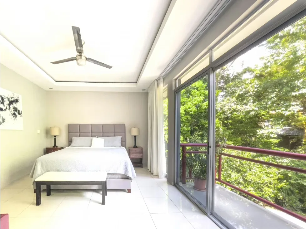 Moderna y Amplia casa en Venta, photo 13
