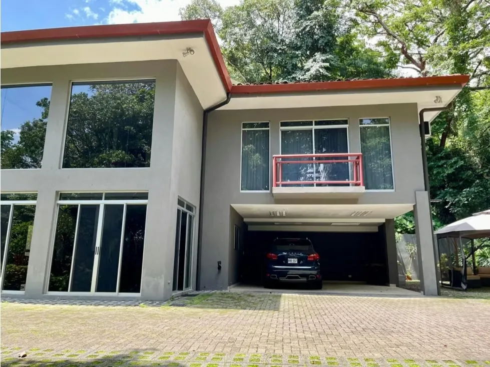 Moderna y Amplia casa en Venta, photo 3
