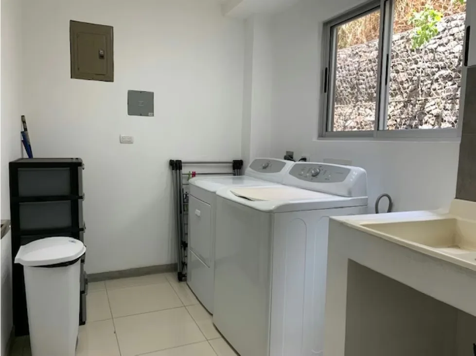 Moderna y Amplia casa en Venta, photo 10