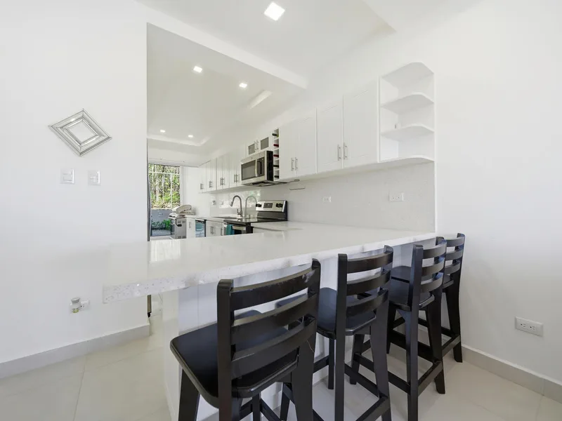 3 Bed Condo For Sale in Tamarindo, photo 4