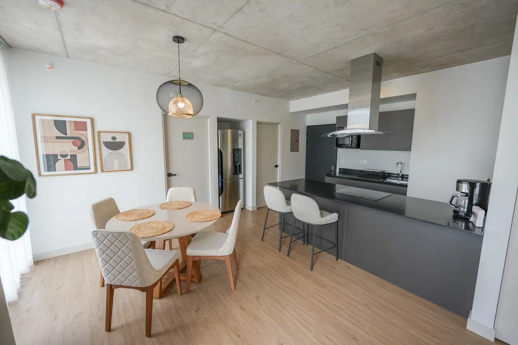 Apartamento Amueblado de 2 Habitaciones en Babylon